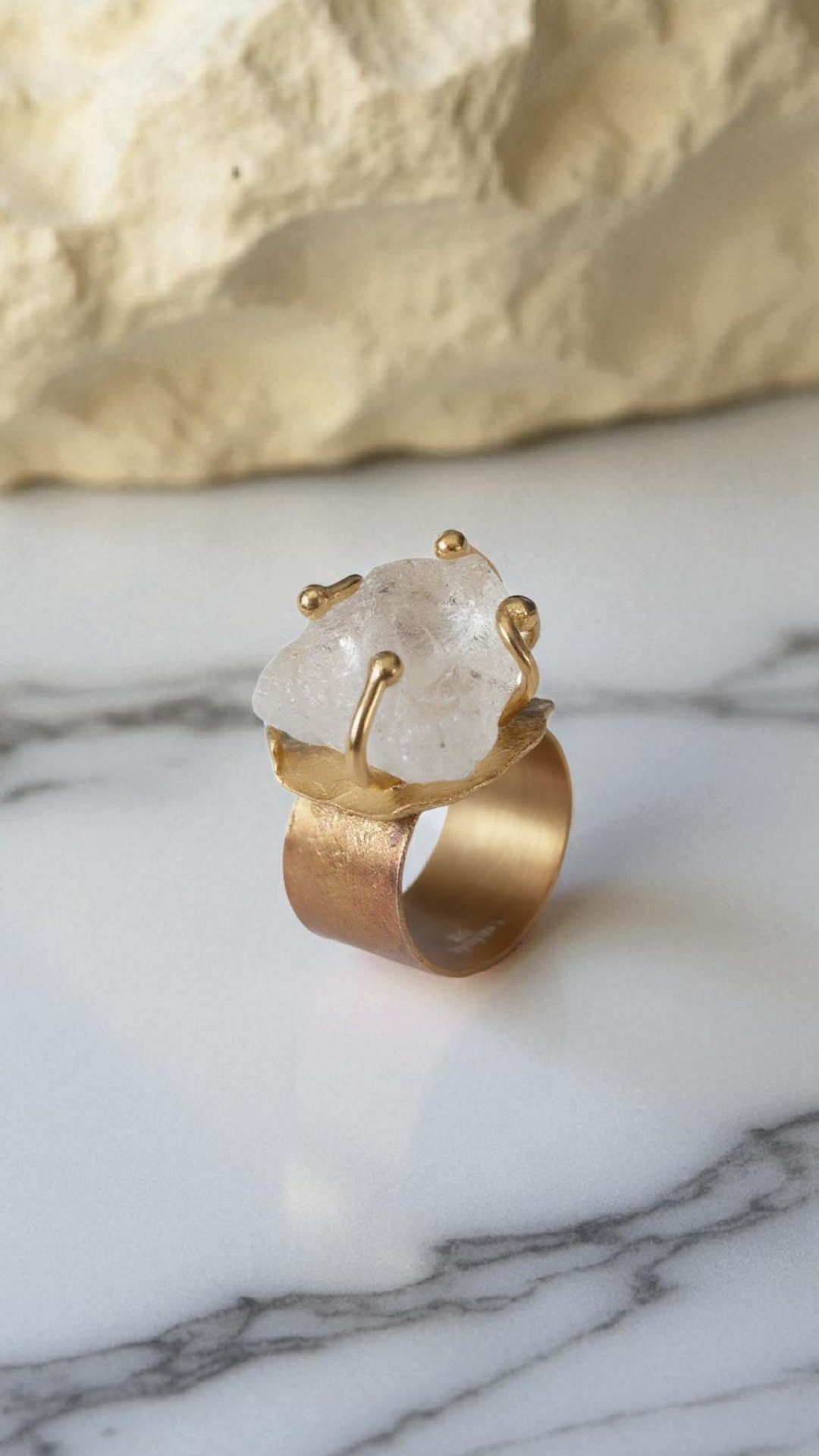 Buz Kütlesi Yüzük