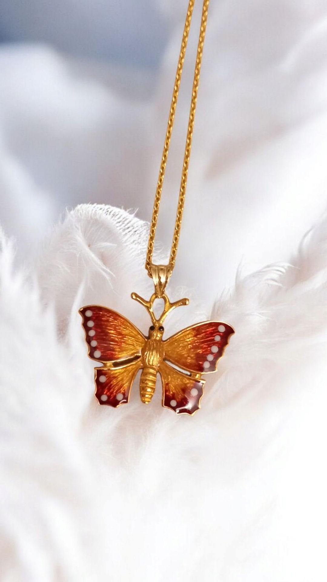 Kelebek Aşkı Kolye