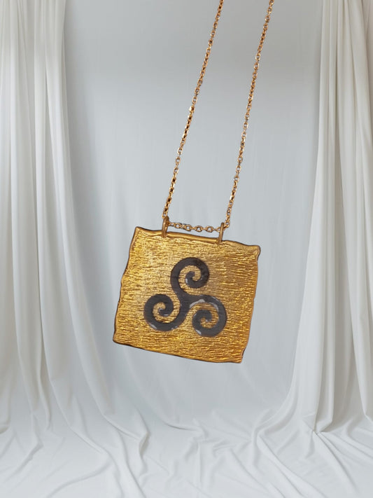 Triskelion Sembolü